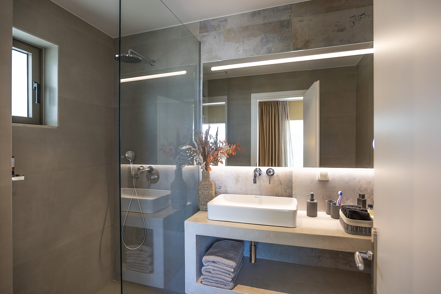 Villa ANDRIOTIS – Badezimmer mit Dusche