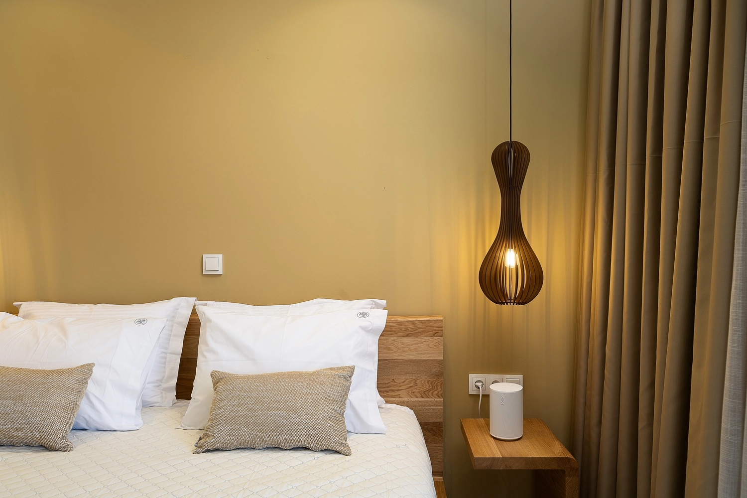 Andriotis - Luxurious holiday Villa - bedroom