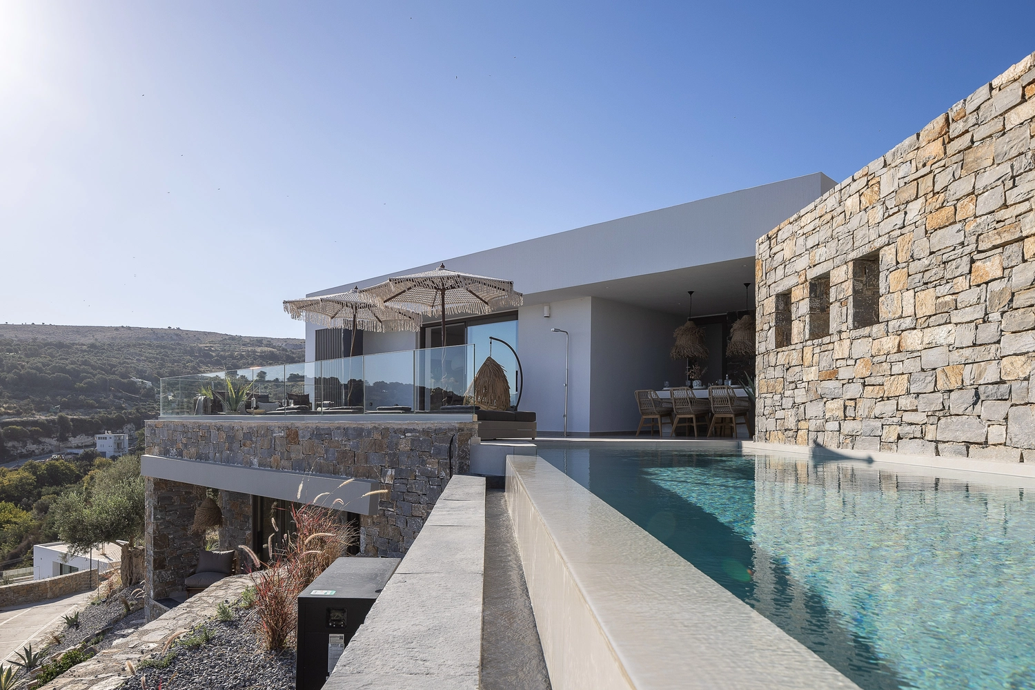 Andriotis – Luxuriöse Ferienvilla – Pool